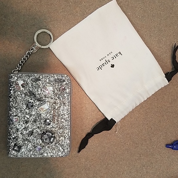 Mini Kate Spade Wallet - Picture 1 of 3